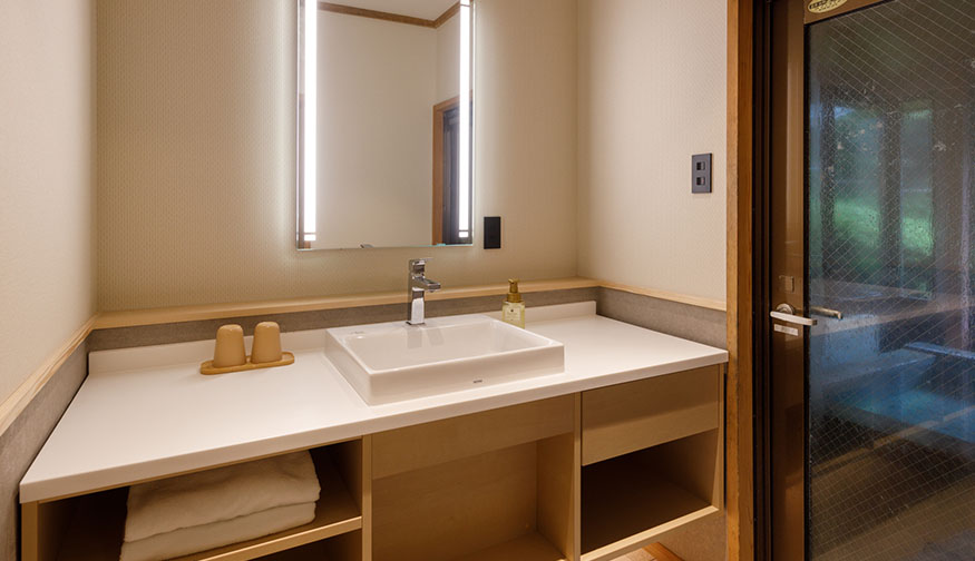 庭園露天風呂付和室の詳細写真