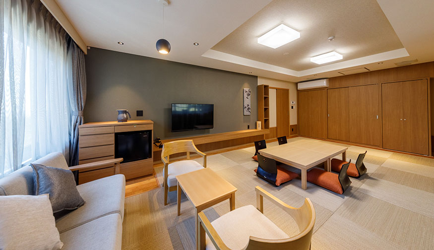 ゆったり信楽焼露天風呂和室の詳細写真