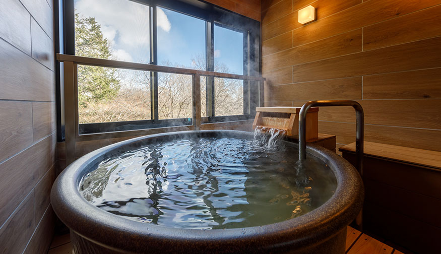 ゆったり信楽焼露天風呂和室の詳細写真